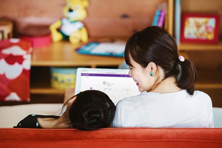 Nhà cái cá cược cá độ uy tín Nổ hũ, Bắn Cá và Game Bài Cwin.com-840i-Gran-Coupe-cua-gio-dieu-hoa